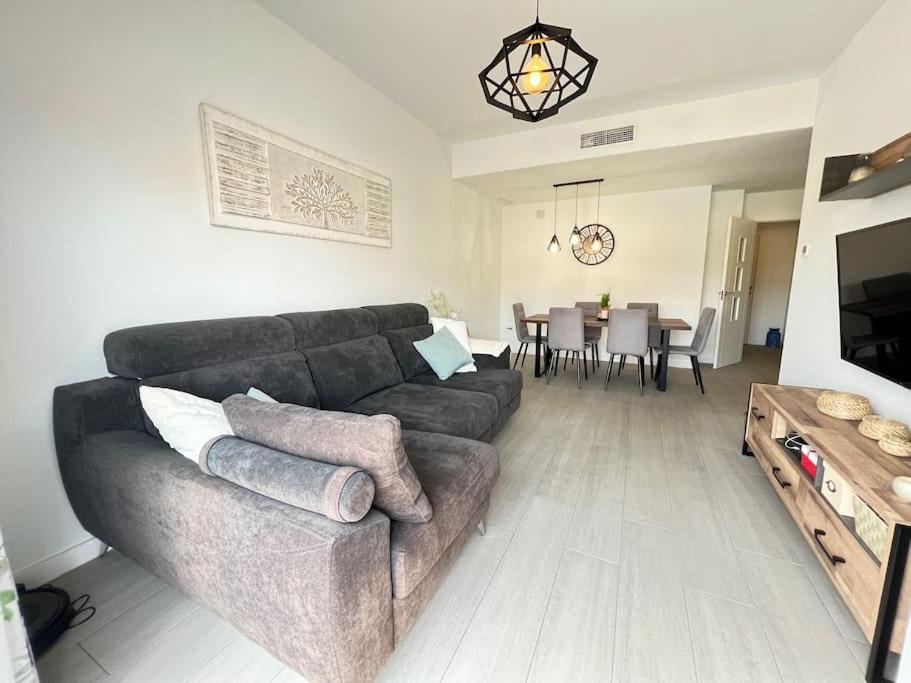 Pushe Penthouse Playa Granada Beach & Golf 5 โมตริล ภายนอก รูปภาพ