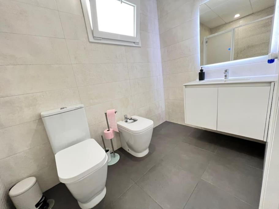 Pushe Penthouse Playa Granada Beach & Golf 5 โมตริล ภายนอก รูปภาพ